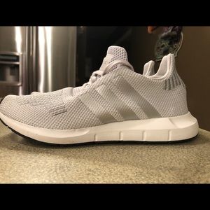 Woman’s Adidas Originals Swift Run Casual Shoe